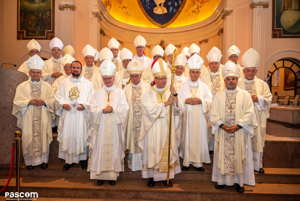 Dom José Roberto Fortes Palau toma posse como Arcebispo de Sorocaba - Jornal O São Paulo