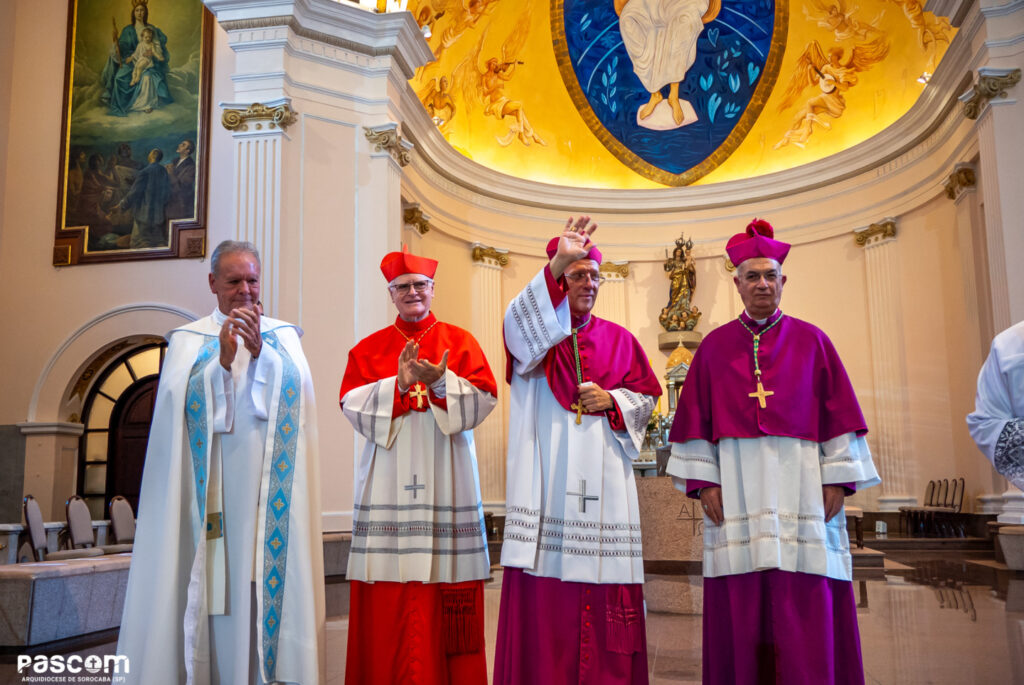 Dom José Roberto Fortes Palau toma posse como Arcebispo de Sorocaba - Jornal O São Paulo