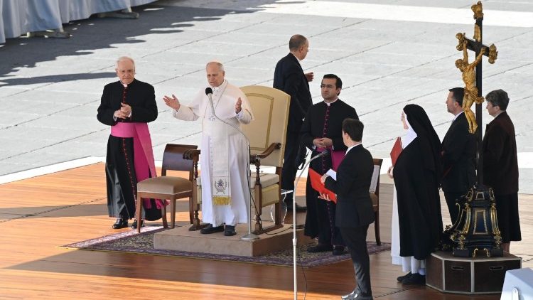 Leão XIV: a Igreja, como comunhão dos fiéis, não pode errar na fé - Jornal O São Paulo