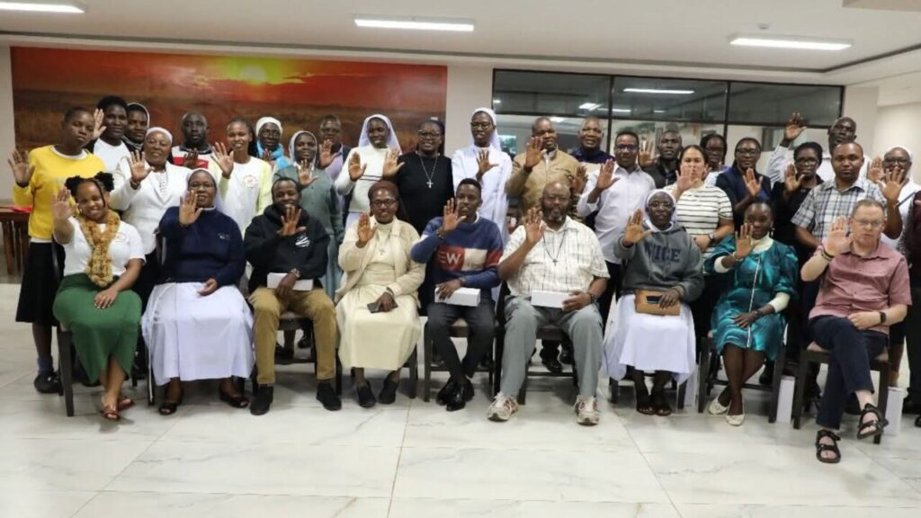 No Quênia, religiosas lideram a batalha da era digital contra o tráfico humano  - Jornal O São Paulo