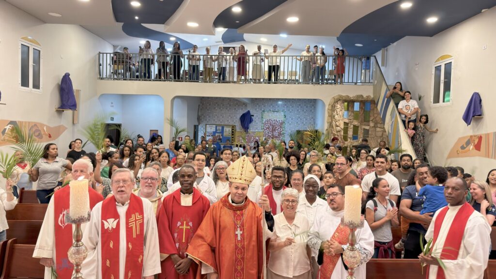 Dom Cícero realiza visita pastoral à Paróquia São Vicente Pallotti e São Pedro Apóstolo - Jornal O São Paulo