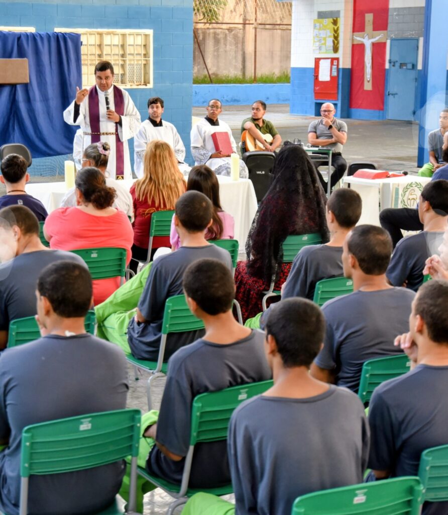 Na proximidade da Páscoa, missas na Fundação Casa levam o amor de Deus a adolescentes em ressocialização - Jornal O São Paulo