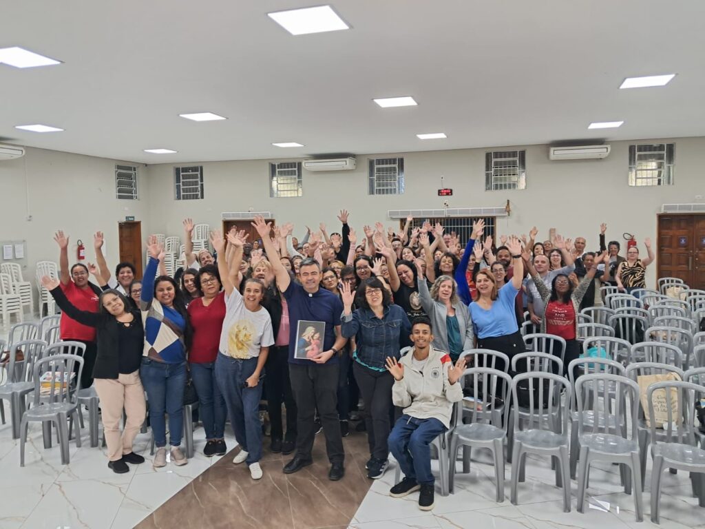 Na Brasilândia, Vigília regional mobiliza jovens dos 4 decanatos - Jornal O São Paulo