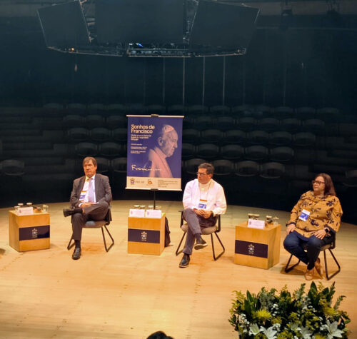 ‘Sonhos de Francisco’: evento na PUC-SP recorda as ideias e os ideais do Papa falecido há 1 ano - Jornal O São Paulo