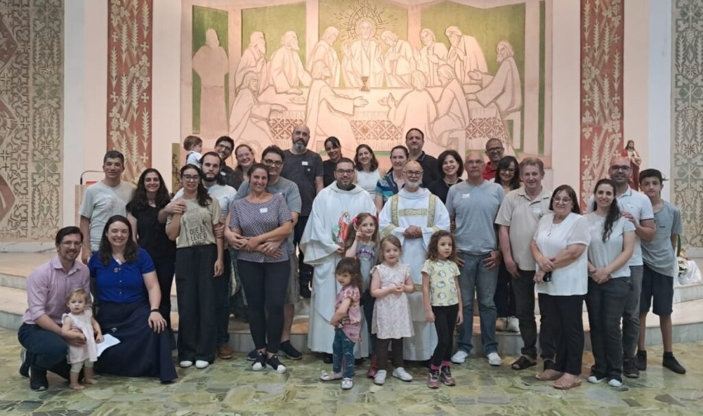 Formações, festas de padroeiro, ações sociais e missas com Crisma são destaques no Ipiranga - Jornal O São Paulo