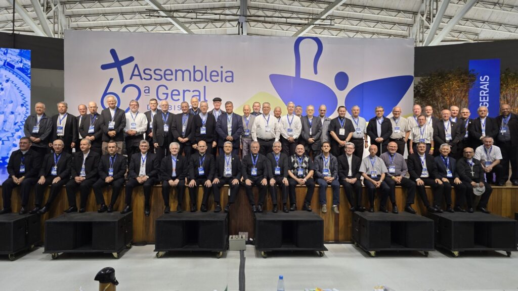 Bispos do Brasil aprovam novas Diretrizes e apontam rumos para a missão da Igreja - Jornal O São Paulo