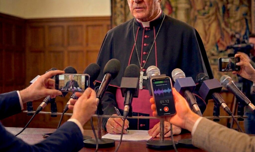 Curso de extensão abordará comunicação institucional e gestão de crise eclesial