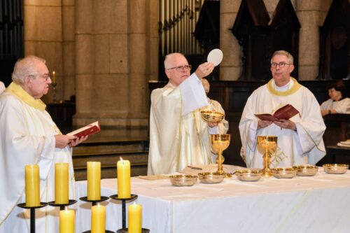 ‘A Eucaristia é, para nós, o momento mais importante da vida cristã’