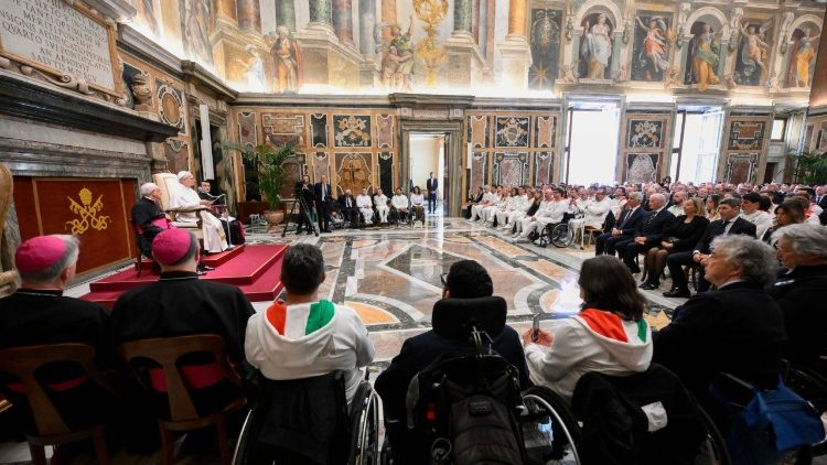 Papa aos atletas: em tempos de guerra, o esporte promove a lógica do encontro - Jornal O São Paulo