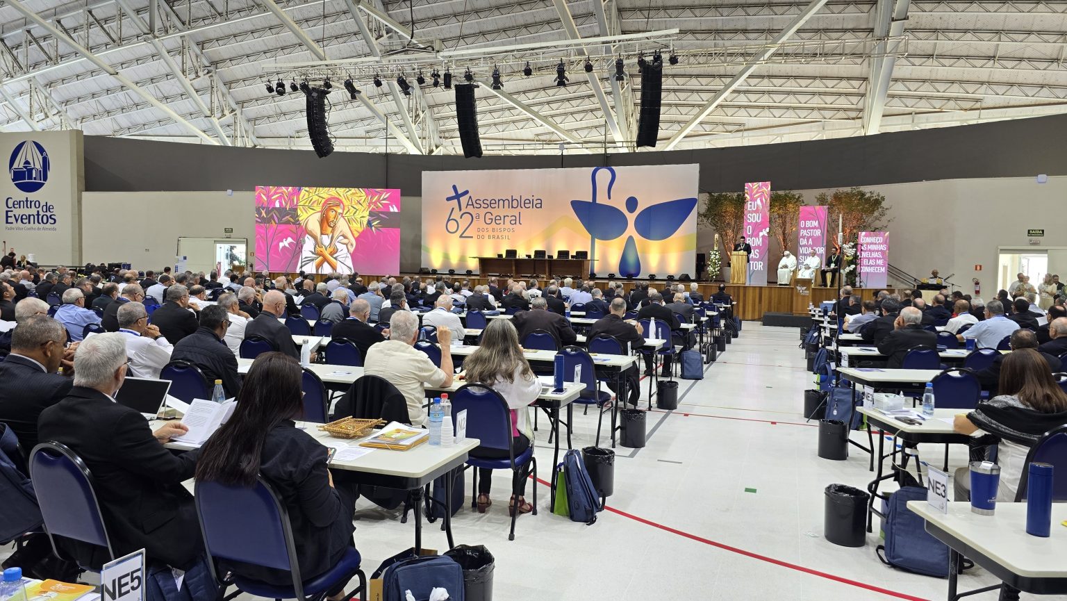 Em retiro espiritual, bispos do Brasil são recordados do chamado ‘ao anúncio e ao serviço’ - Jornal O São Paulo