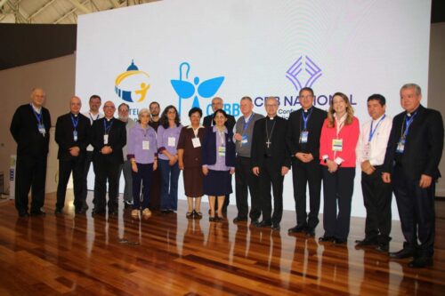 Pontifícia Comissão de Tutela de Menores, CNBB e CRB firmam protocolo de intenções para a proteção de menores na Igreja no Brasil - Jornal O São Paulo