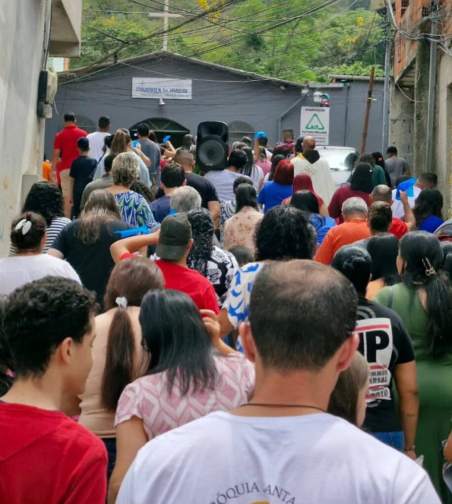 CF 2026: no Jardim Peri Alto, franciscanos engajam-se com a população na luta por melhorias habitacionais - Jornal O São Paulo