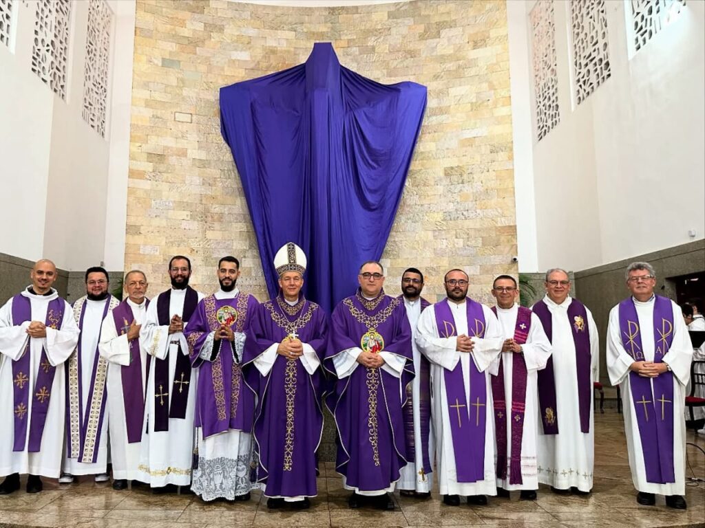 Dom Celso preside missa no Domingo de Ramos na Região Ipiranga - Jornal O São Paulo