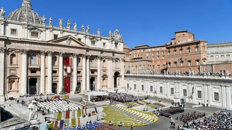 Papa na Urbi et Orbi: que se deponham as armas e que deixemos ‘nos surpreender por Cristo’ - Jornal O São Paulo