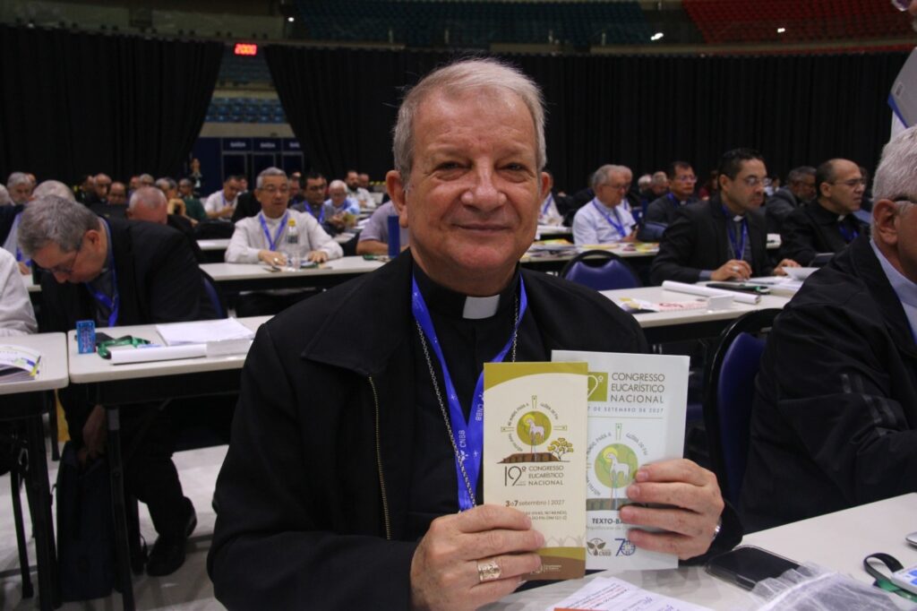 Bispos aprovam novas Diretrizes que vão orientar a evangelização no Brasil nos próximos 6 anos - Jornal O São Paulo