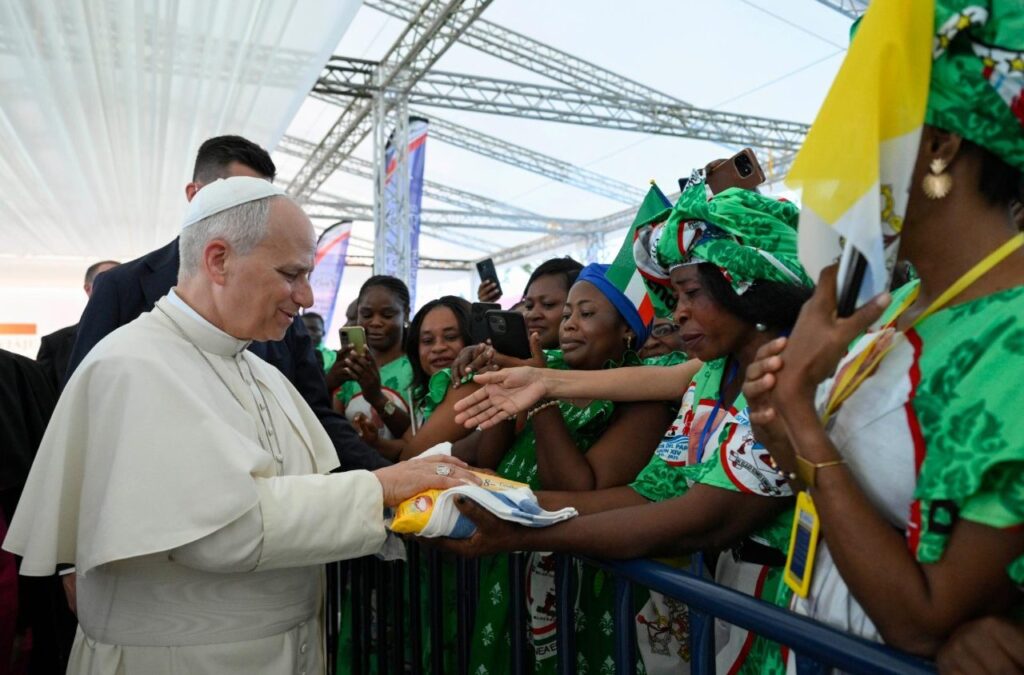 Leão XIV visita hospital psiquiátrico: só Deus nos ama verdadeiramente como somos - Jornal O São Paulo