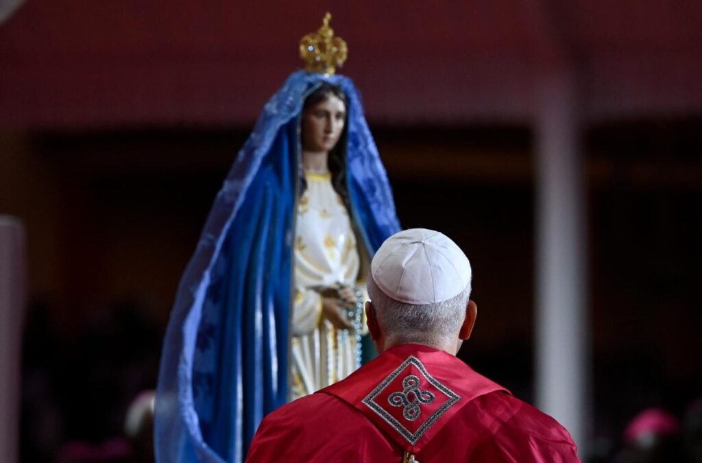 Leão XIV na oração do Terço: “É o amor que deve triunfar, não a guerra!” - Jornal O São Paulo