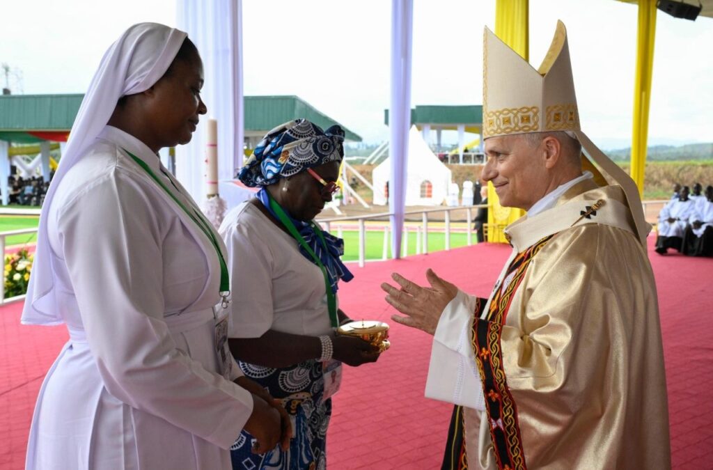Papa: redescobrir o caminho da vida e tornar-se construtor de paz e fraternidade - Jornal O São Paulo