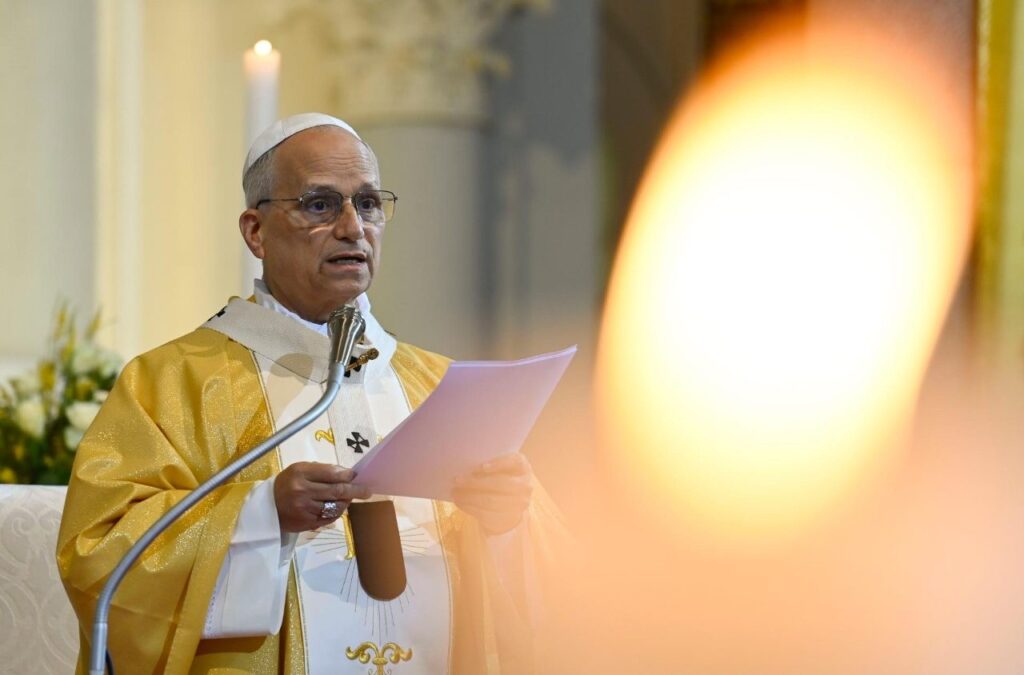 Leão XIV: perante a indigência e a opressão, os cristãos têm como código a caridade - Jornal O São Paulo