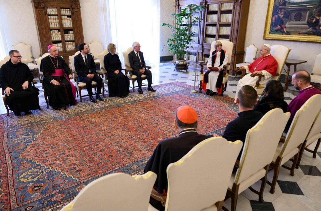 Papa à arcebispa de Cantuária: a unidade dos cristãos é testemunho de paz - Jornal O São Paulo