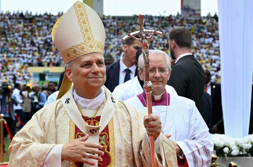 Papa se despede da África, tesouro de histórias e testemunhos de alegria e sofrimento - Jornal O São Paulo