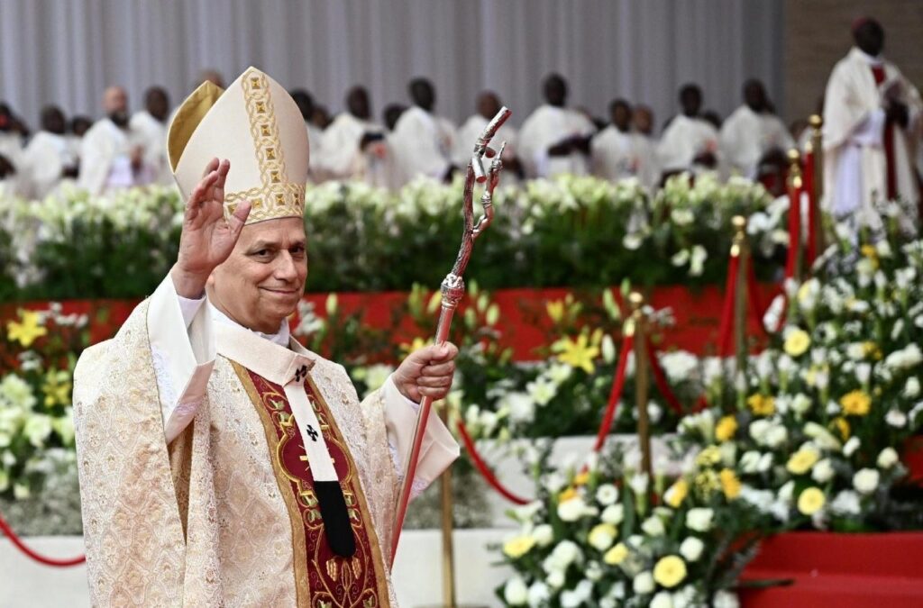 Papa se despede da África, tesouro de histórias e testemunhos de alegria e sofrimento - Jornal O São Paulo