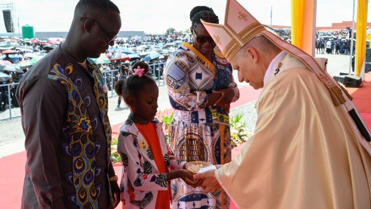 Cardeal Ambongo: viagem do Papa à África irá fortalecer a liberdade e a dignidade humana - Jornal O São Paulo