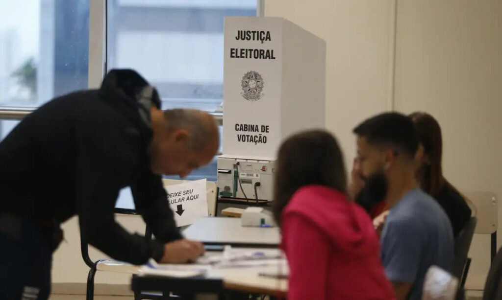 Número de eleitores com mais de 60 anos cresceu 74%, aponta pesquisa - Jornal O São Paulo