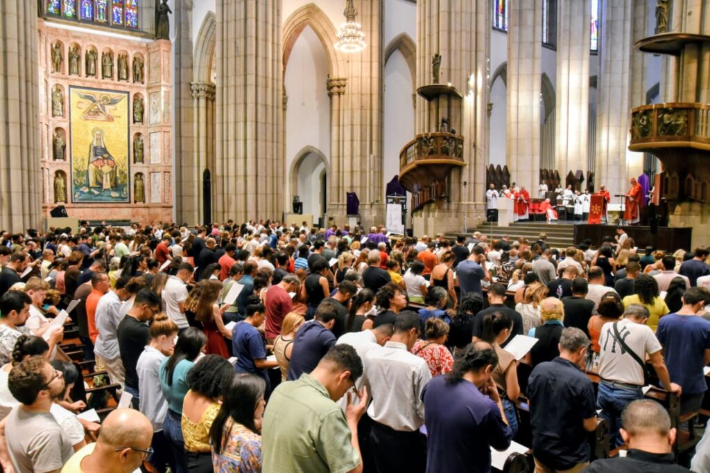 ‘Ele o fez por amor’, destaca Dom Odilo sobre a Paixão de Cristo - Jornal O São Paulo