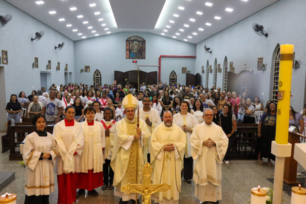 Dom Márcio Antonio preside festas de padroeiros de Paróquias na Região Sé - Jornal O São Paulo