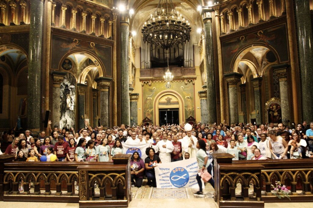 Vicentinos, formação de Liturgia e ato no Dia do Trabalhador são destaques na Sé - Jornal O São Paulo