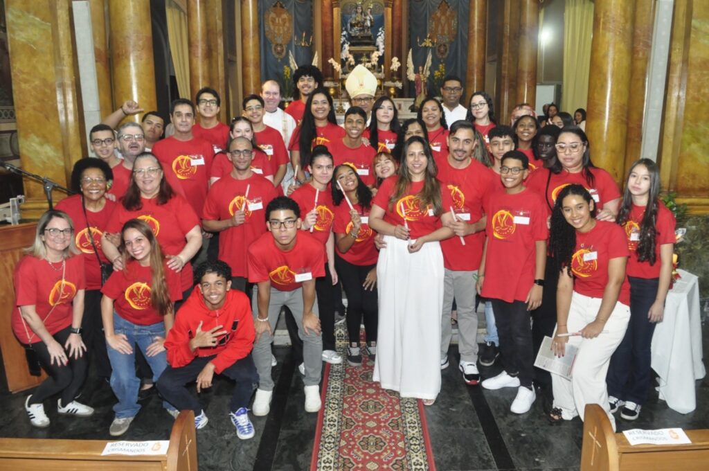Na Sé, Pastoral Familiar inicia peregrinação regional da imagem da Sagrada Família - Jornal O São Paulo