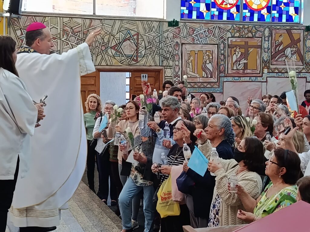 Crismas, encontros formativos e celebrações de Nossa Senhora de Fátima são destaques na Região Ipiranga - Jornal O São Paulo