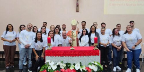 Na Brasilândia, Dom Carlos Silva preside festas de padroeiro e missas com Crismas - Jornal O São Paulo