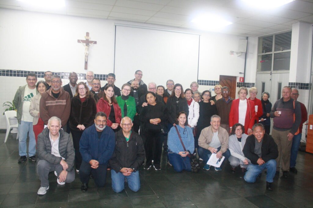 Reunião de ministros da exéquias e missas da Solenidade de Pentecostes são destaques na Lapa - Jornal O São Paulo