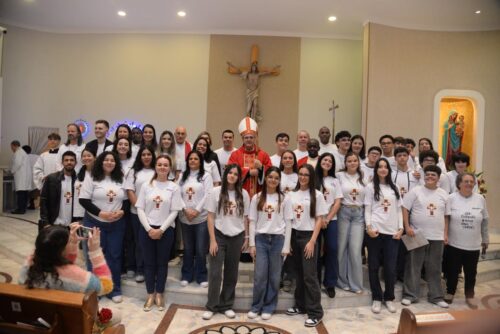 Dom Márcio Antonio preside missas com Crismas em paróquias da Região Santana - Jornal O São Paulo