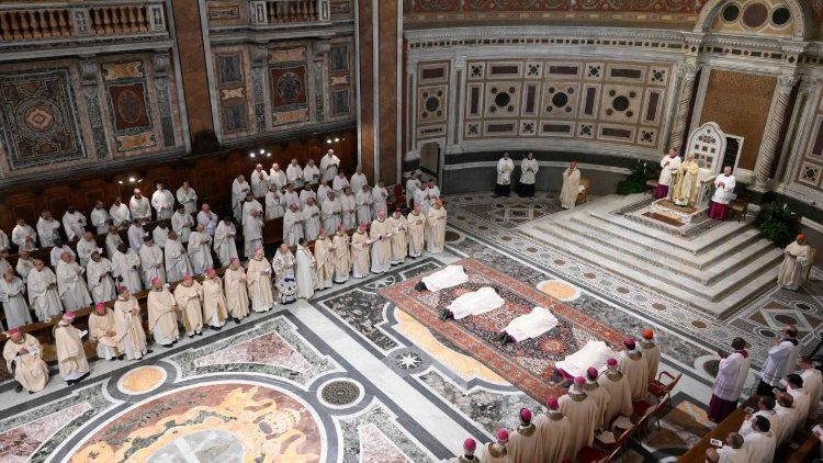 Papa a novos bispos auxiliares de Roma: ‘Deixem o Espírito da profecia agir em vocês’ - Jornal O São Paulo
