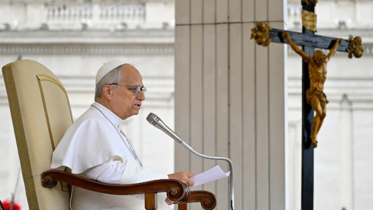 Papa: a Igreja não anuncia a si própria, mas aponta para a salvação em Cristo - Jornal O São Paulo
