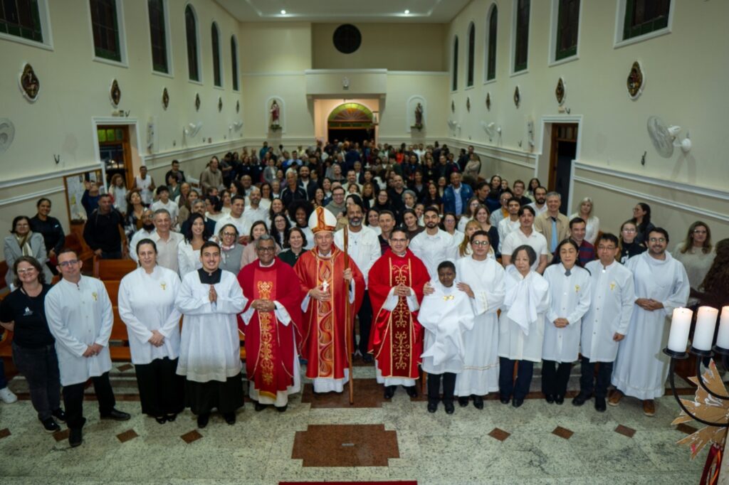 Crismas, formações e festas de padroeira mobilizam fiéis na Região Ipiranga - Jornal O São Paulo