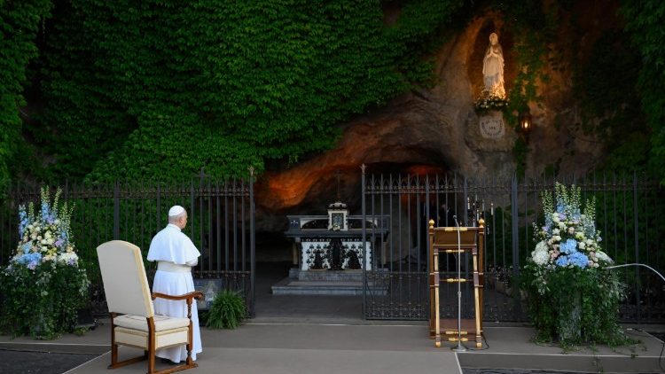 Papa Leão XIV na récita do Rosário: mesmo neste tempo de tensão e conflitos, a paz é possível - Jornal O São Paulo