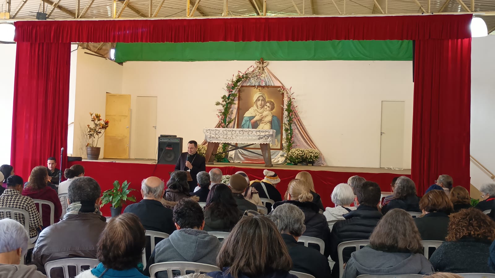 Mais de 200 pessoas participam do retiro do Vicariato para a Pastoral da Saúde e dos Enfermos - Jornal O São Paulo