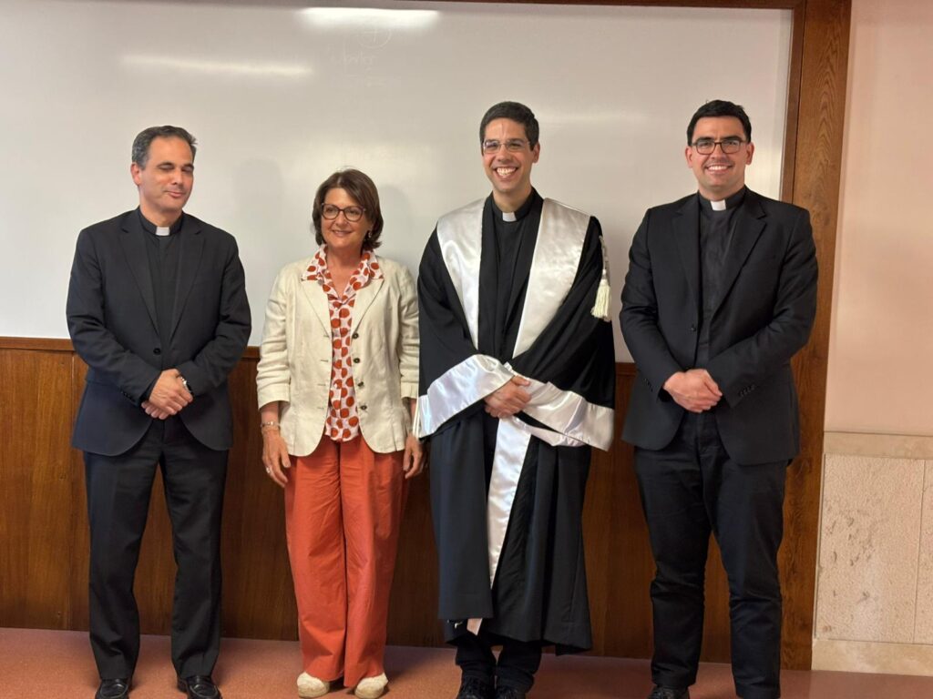 Padre Pedro Paulo Pereira Funari defende tese doutoral em Teologia Espiritual - Jornal O São Paulo