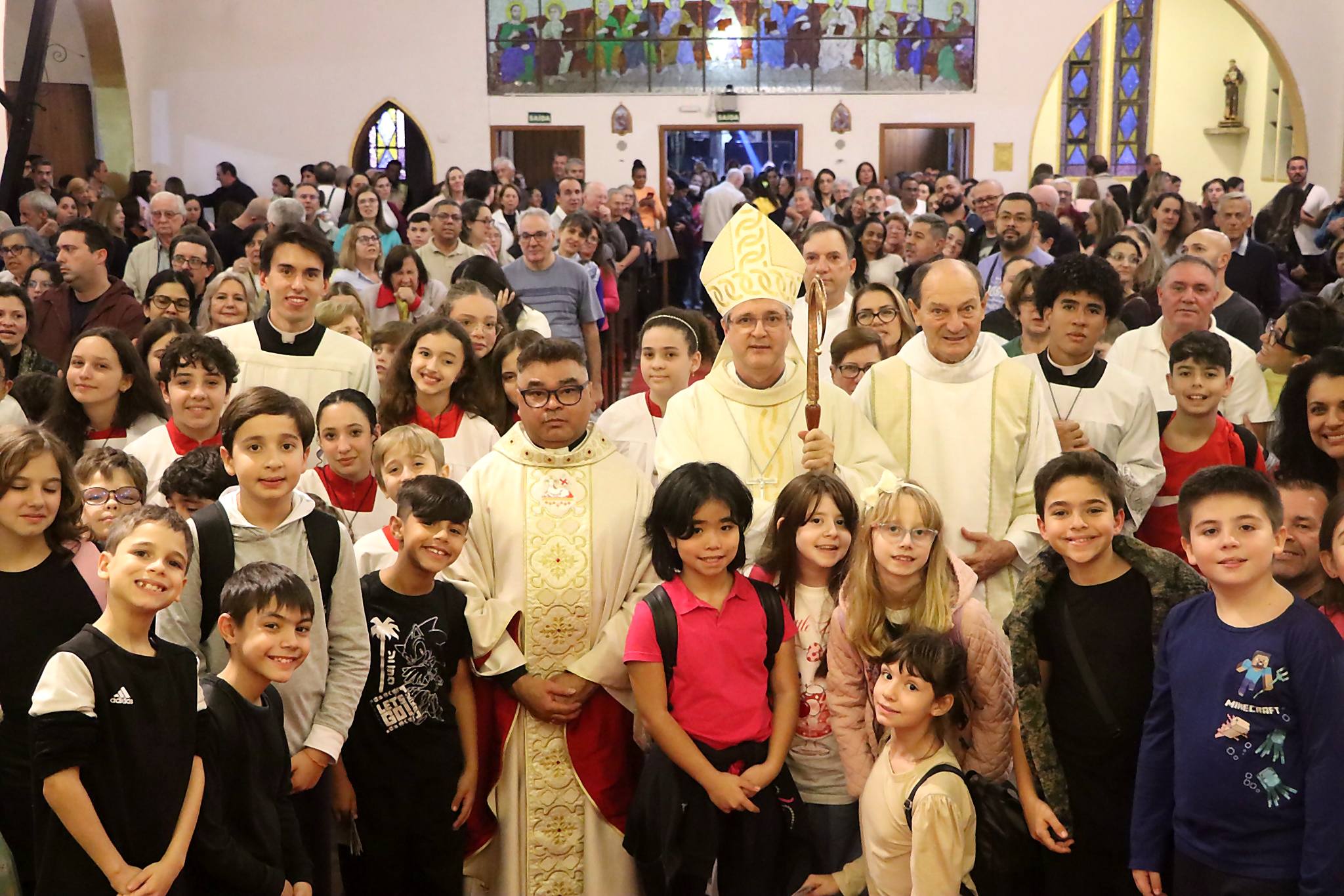 Dom Márcio Antonio preside missa na festa da padroeira da Paróquia Santa Joana d’Arc - Jornal O São Paulo