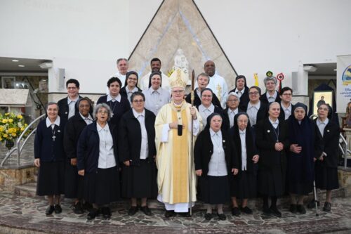 Dom Odilo preside missa na abertura do centenário da presença das Filhas de São José do Caburlotto no Brasil