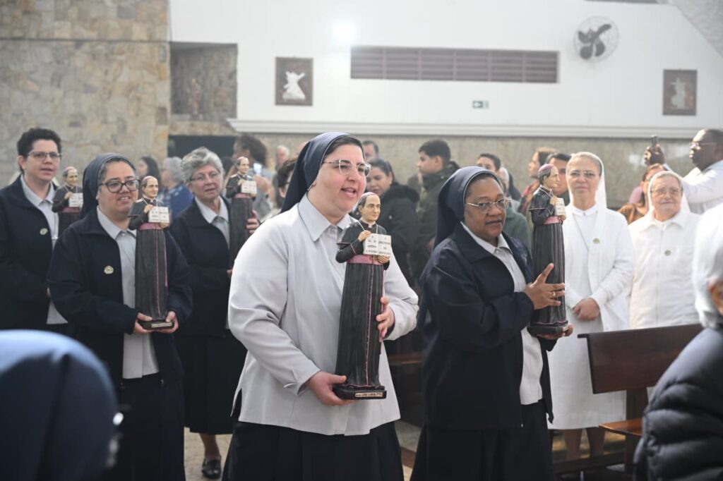 Dom Odilo preside missa na abertura do centenário da presença das Filhas de São José do Caburlotto no Brasil - Jornal O São Paulo