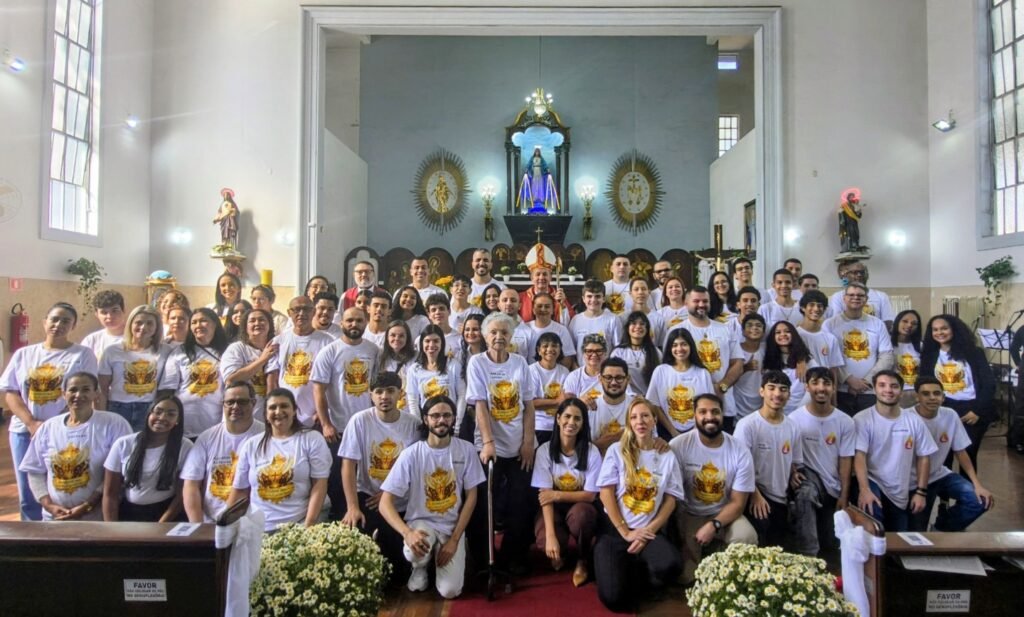 Na Região Ipiranga, Dom Celso preside missa com Crisma e dá posse a Pároco - Jornal O São Paulo