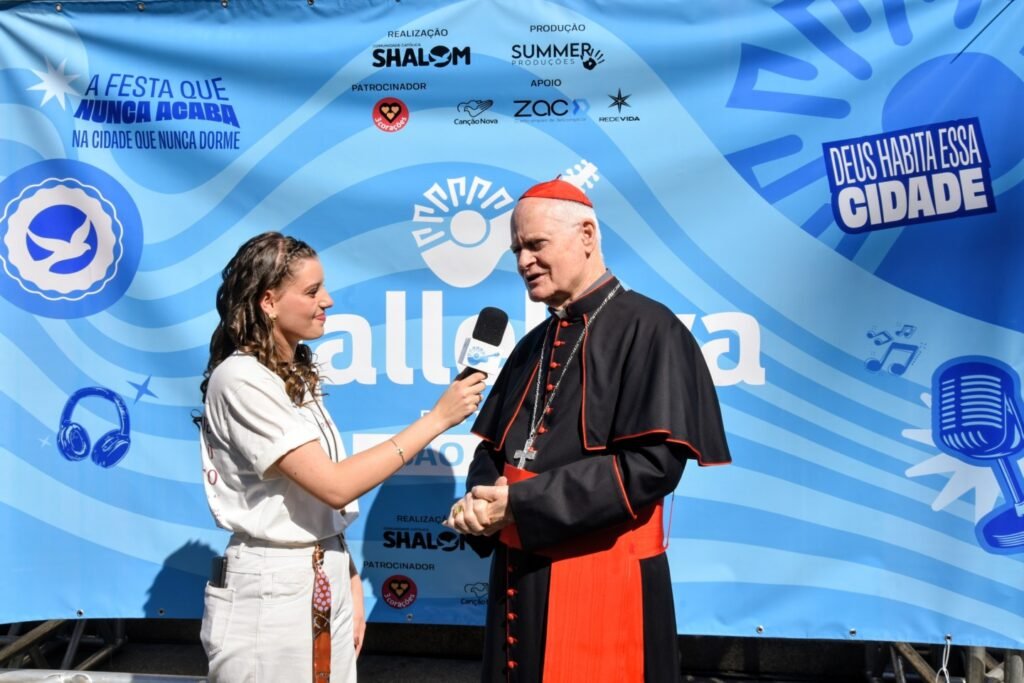 Festival Halleluya transforma a Praça da Sé em ponto de encontro da juventude e da fé - Jornal O São Paulo