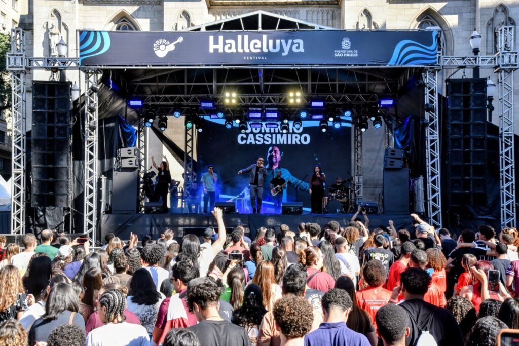 Festival Halleluya transforma a Praça da Sé em ponto de encontro da juventude e da fé
