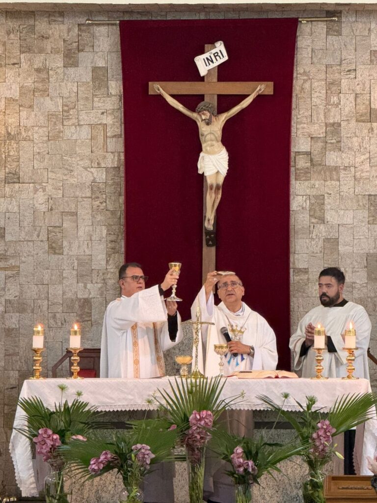 Celebrações de Santo Antonio e do Sagrado Coração e encontro do clero mobilizam paróquias na Sé - Jornal O São Paulo