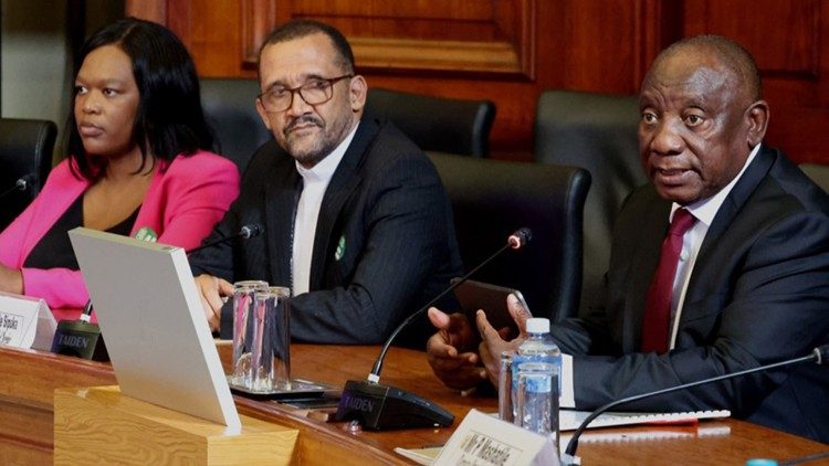 Na África do Sul, líderes religiosos fazem apelo perante o aumento da violência contra migrantes - Jornal O São Paulo